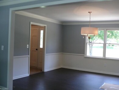 880 Rockcliff Terrace, Asheboro, NC 27205 - photo 3