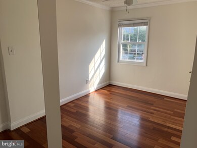 2305 Farrington Ave unit 302, Alexandria, VA 22303 - photo 7