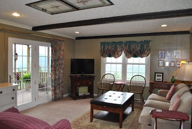 Family Room a