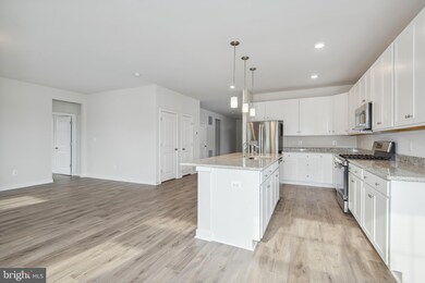 LOT 39 Feldberg Dr unit LEXINGTON FLOORPLAN, Charles Town, WV 25414 - photo 6