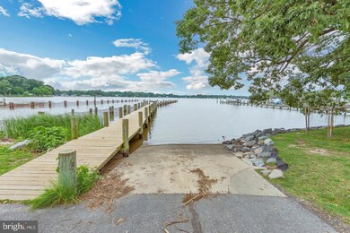 1213 Hawthorne St, Shady Side, MD 20764 - photo 7