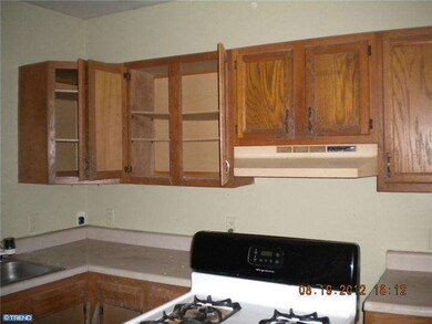 730 Clark St, New Castle, DE 19720 - photo 3