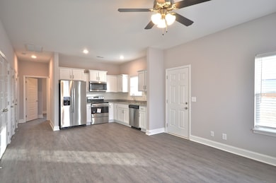 188 Bainbridge Dr unit A, Clarksville, TN 37043 - photo 7