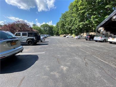 6 Bryant Crescent unit 1A, White Plains, NY 10605 - photo 6