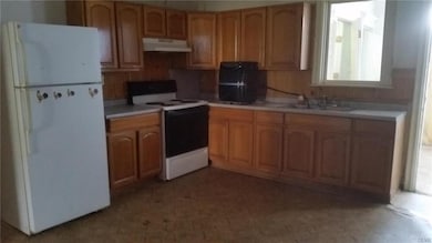 611 N Jordan St, Allentown, PA 18102 - photo 5