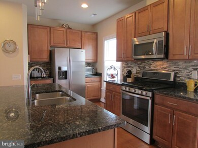 3069 Waterloo Ln, Fairfax, VA 22031 - photo 7