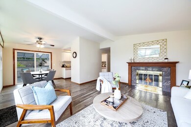 7925 198th St SW, Edmonds, WA 98026 - photo 3