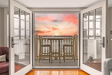 221 Hope St unit 5, Bristol, RI 02809 - photo 3