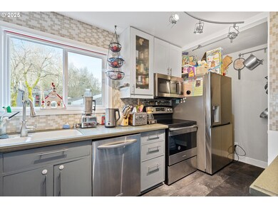 4 Touchstone unit 101, Lake Oswego, OR 97035 - photo 6