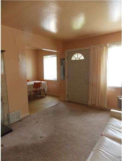 124 W 7th St, Lansdale, PA 19446 - photo 3