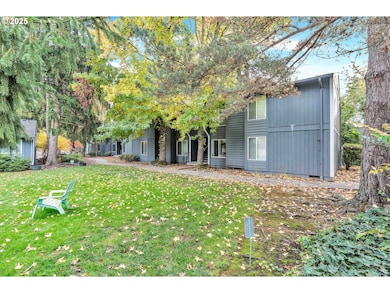 650 SW Meadow Dr unit 222, Beaverton, OR 97006 - photo 2