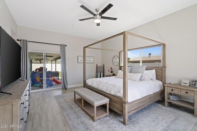 8347 E Montecito Ave (25)