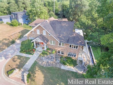 1106-W-Green-St-aerial-photo00005