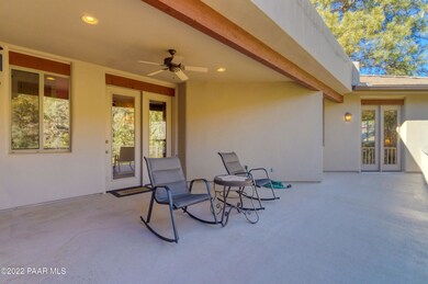 004_Deck located outside Living Room