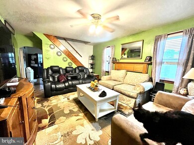 1725 Wilson Ave, Halethorpe, MD 21227 - photo 2