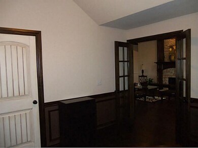 Studio/Study/Office.