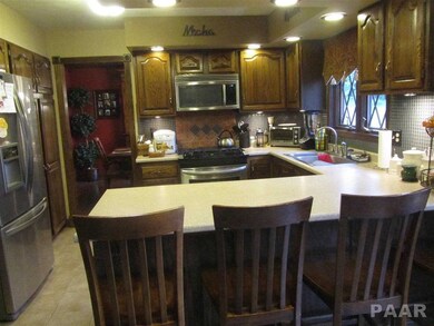 16006 N Regency Park Place, Chillicothe, IL 61523 - photo 4