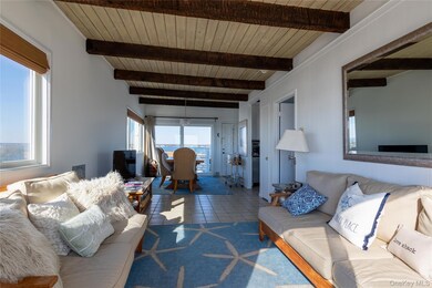 539 Dune Rd unit 18, Westhampton Beach, NY 11978 - photo 7