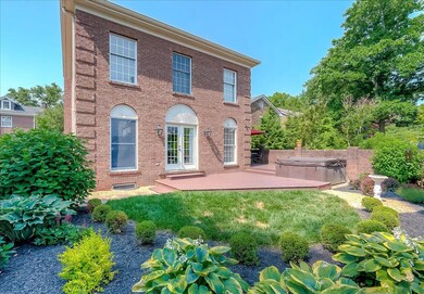 205 Wilkinson St, Frankfort, KY 40601 - photo 3