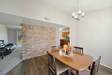 2819 Hummingbird Ln, Humble, TX 77396 - photo 4