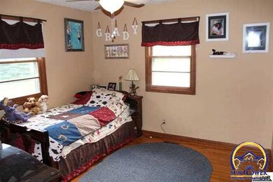 510 Fowler St, Maple Hill, KS 66507 - photo 7