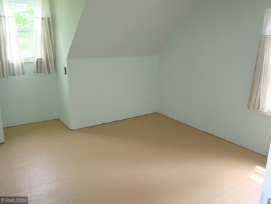 Upper Bedroom 1