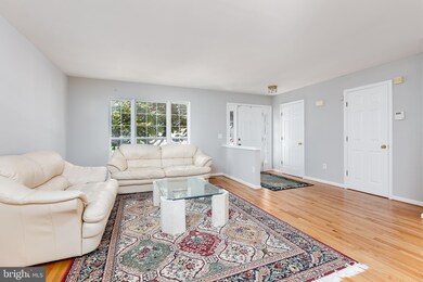 23 Farnham Way, Lutherville Timonium, MD 21093 - photo 4