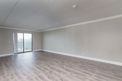 Hamilton Bay unit A76, Quincy, MA 02171 - photo 2