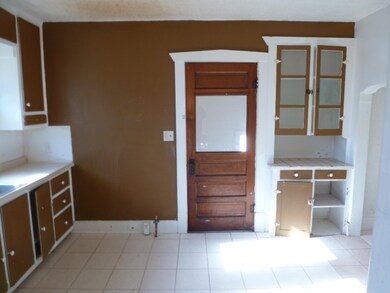 6-Kitchen