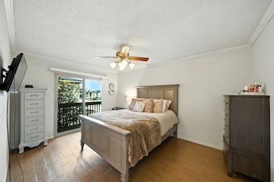 3919 Fairmont Pkwy unit 115, Pasadena, TX 77504 - photo 3