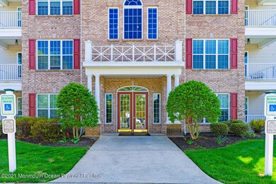 631 Sophee Ln Lakewood NJ-large-002-022-