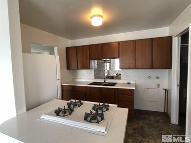 1880 S Bridge St, Winnemucca, NV 89445 - photo 4