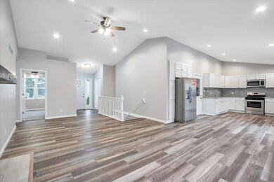 33849 Prairie Knolls Dr, New Carlisle, IN 46552 - photo 4