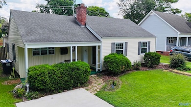 2025 Sewanee Rd SW, Huntsville, AL 35801 - photo 2