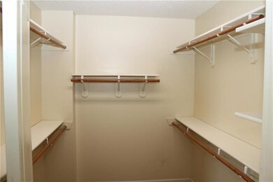 410 Maple Ct, Lansing, KS 66043 - photo 7