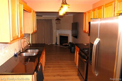 7244 Lavender Ln unit 43, Waterford, MI 48327 - photo 5