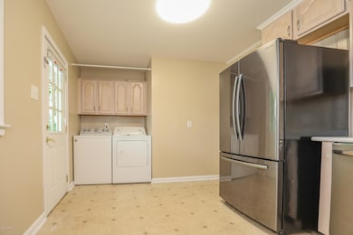 1004 Hendricks Ave, Jacksonville, NC 28540 - photo 5