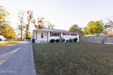 397 Maple St, Jacksonville, NC 28540 - photo 2