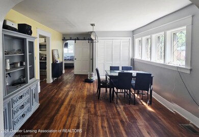 412 N Hickory St, Owosso, MI 48867 - photo 4