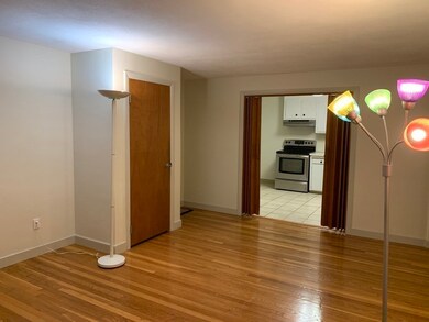 37 Montvale Ave unit 5, Woburn, MA 01801 - photo 2