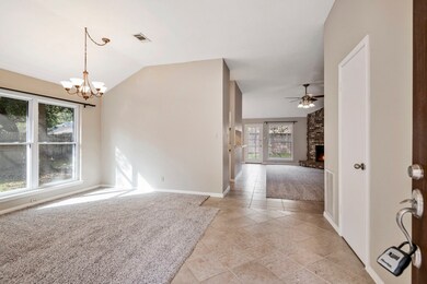 8623 Greenleaf Lake Dr, Houston, TX 77095 - photo 5