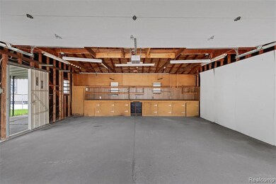 Huge Garage