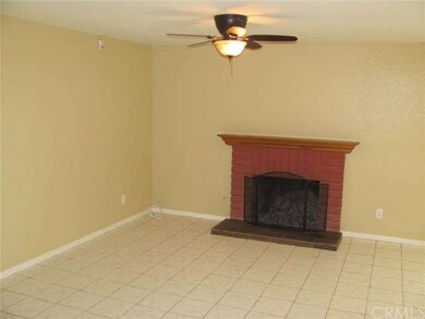 LIVING ROOM WITH GAS FIREPLACE
