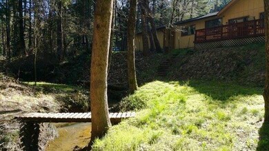 3891 Azalea Dr, Grants Pass, OR 97526 - photo 4