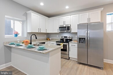 5004 Emo St, Capitol Heights, MD 20743 - photo 4