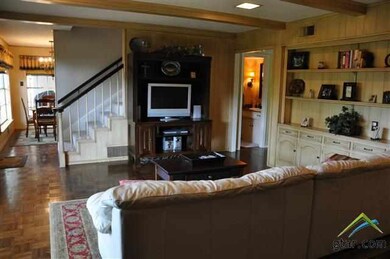 401 401 Brookwood Dr, Tyler, TX 75701 - photo 4