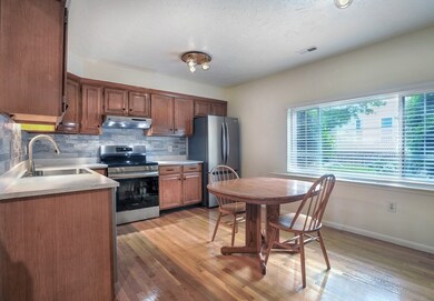 189 Tall Oaks Dr unit F, Weymouth, MA 02190 - photo 5