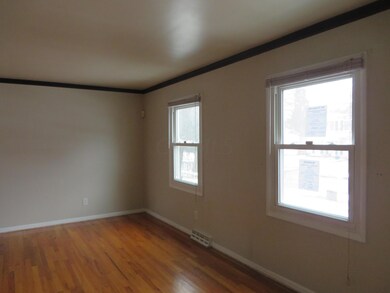 1678 Peardale Rd N, Columbus, OH 43229 - photo 2