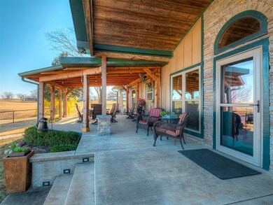 Main entrance/Porch