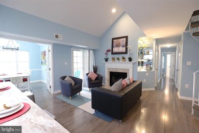 9716 Lake Pointe Ct unit 304, Upper Marlboro, MD 20774 - photo 3